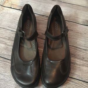 Ecco Maryjane Shoes Size 40 ( 9/9.5)